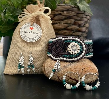 Handgemaakte armband gevlochten leder Indi Western stijl - wit / petrol