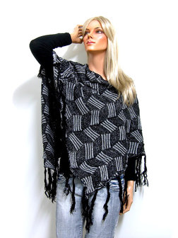 Poncho met franjes - zwart