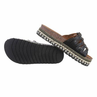 Dames slippers met plateauzolen - zwart