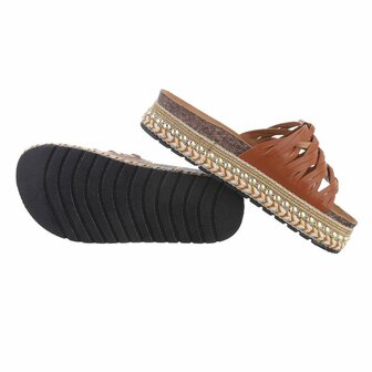 Dames slippers met plateauzolen - bruin