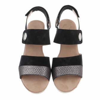 Dames wedge sandalen met sleehakken - zwart