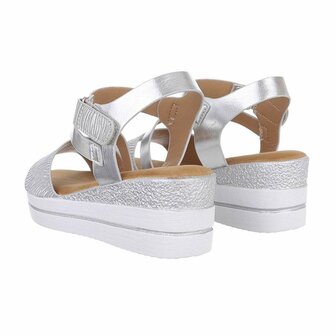 Dames wedge sandalen met sleehakken - zilver