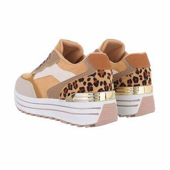 Dames sneakers met plateauzolen en panterprint - camel / oker geel