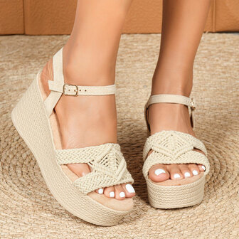 Dames wedge sandalen met sleehakken - zand