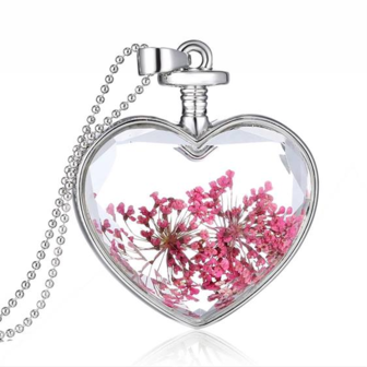 Ketting met echte bloemen - hart / roze