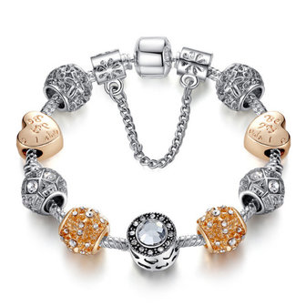 Dames armband met beads / bedels - ros&eacute;