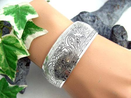 Dames armband / slavenarmband - bloemen