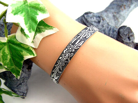 Dames armband / slavenarmband - bloemen