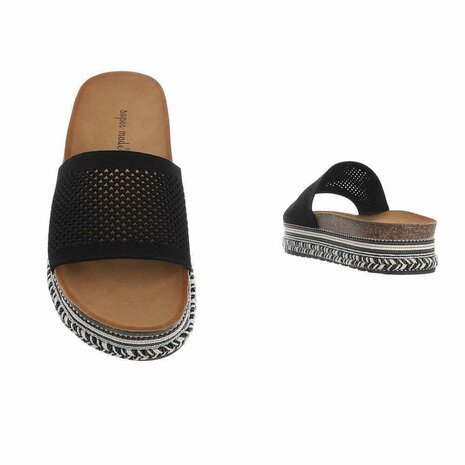 Dames slippers met plateauzolen - zwart