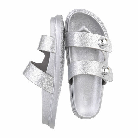 Dames slippers met studs - zilver
