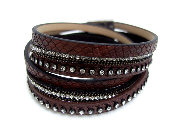 Dames armband / wikkelarmband met strass - bruin