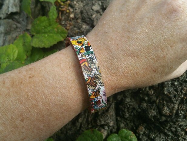 Armband echt leder met tattoo-print - bruin / multicolor