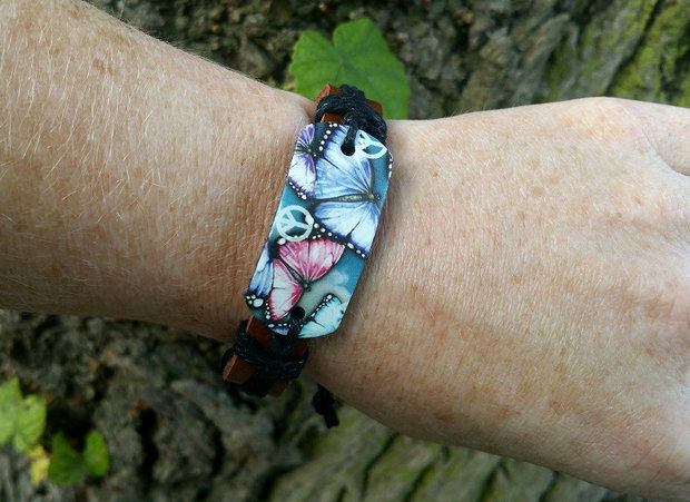 Dames armband echt leder met print - vlinders