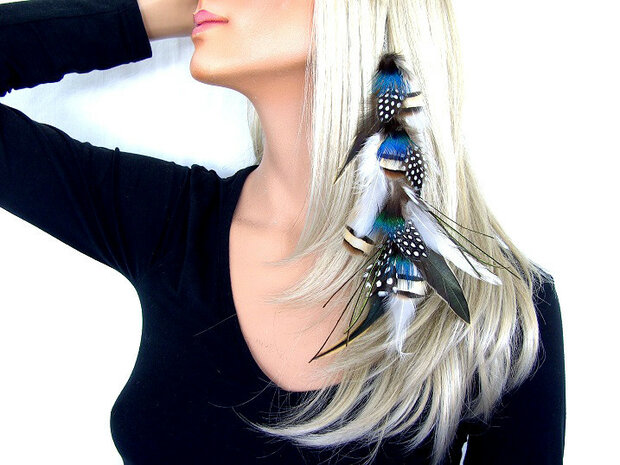 Feather extensions / clip-in featherlocks 25-30cm