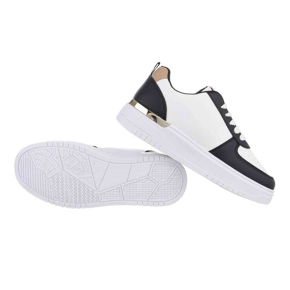 Sneakers panterprint deals